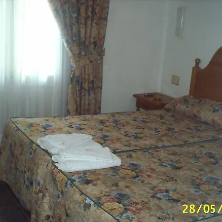 Hotel Gabarre Broto